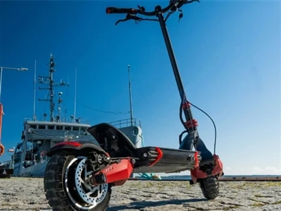 Come collegare una batteria da 36 V per uno scooter elettrico - Guida completa